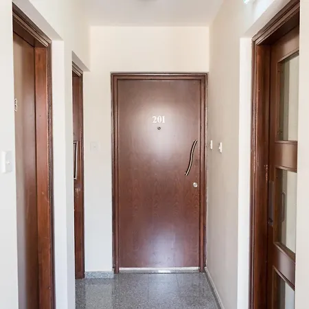 Modern 2br - Near Casino&mymall - 3km *